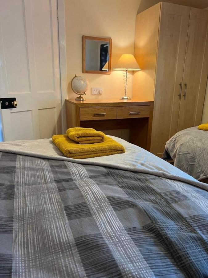 Holiday home 2 Bedroom House Overlooking Bay, Westray Pierowall